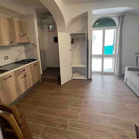 Il Vicoletto Sul Mare Apartment *