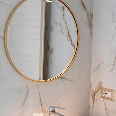 Il Vicoletto Sul Mare Apartamento *